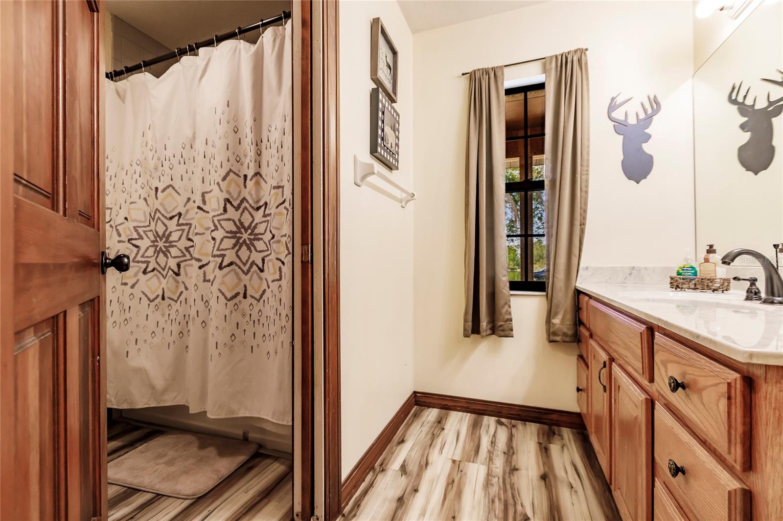 Listing photo id 25 for 5826 Highway 72