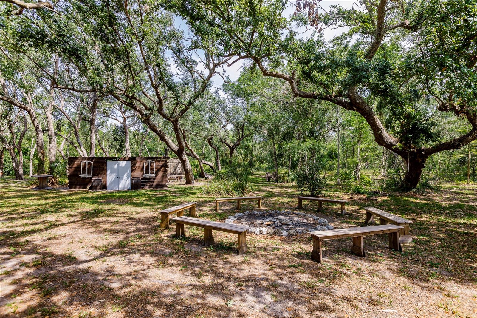 Listing photo id 31 for 5826 Highway 72