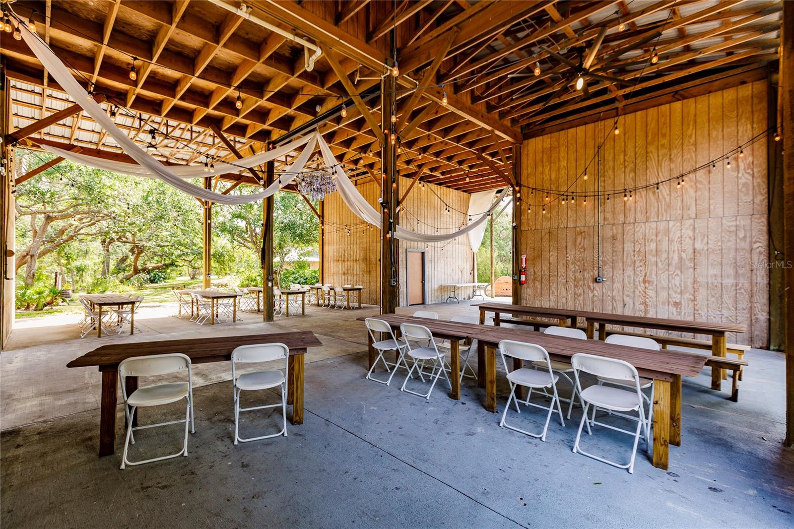 Listing photo id 37 for 5826 Highway 72