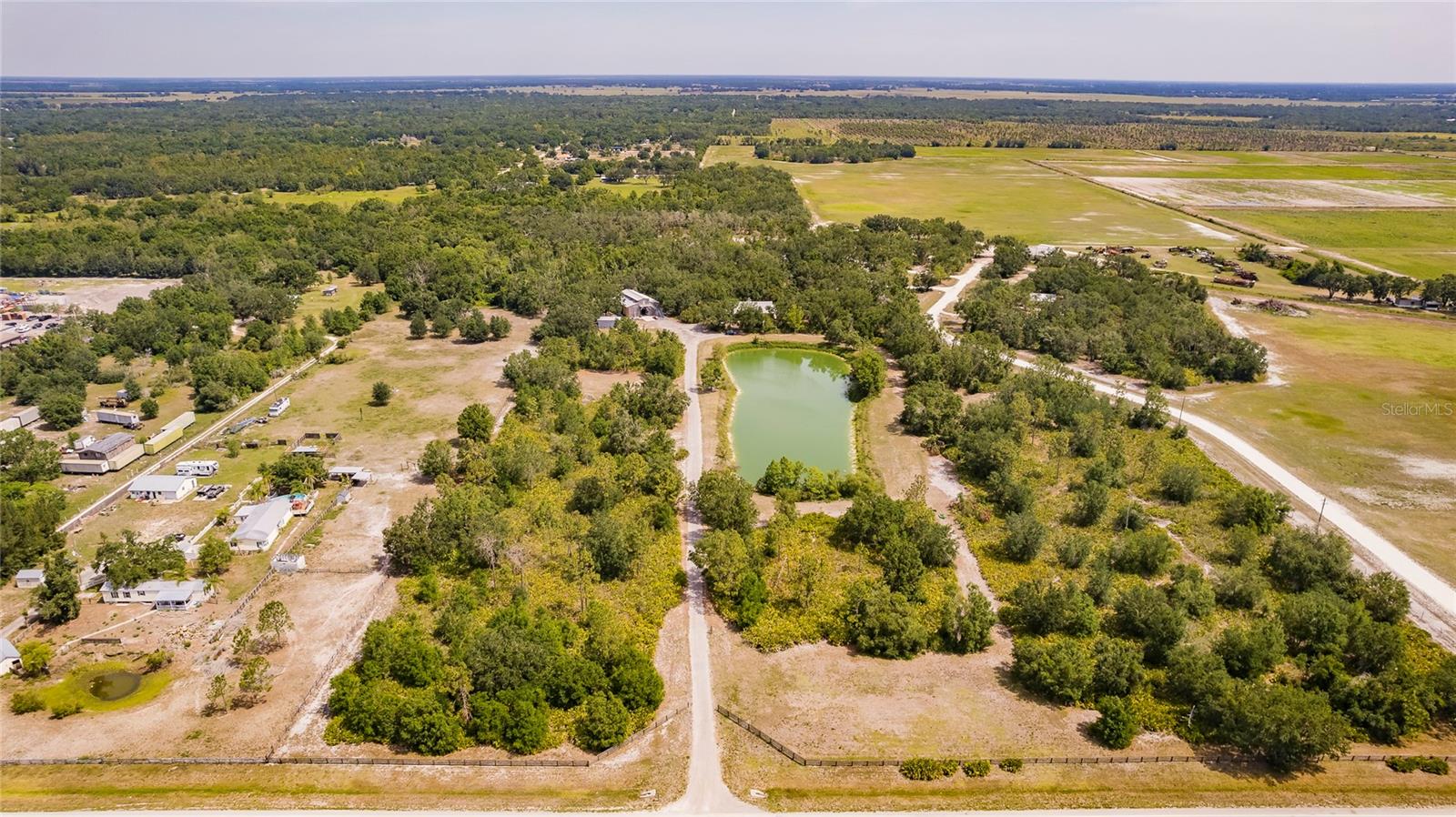 Listing photo id 46 for 5826 Highway 72