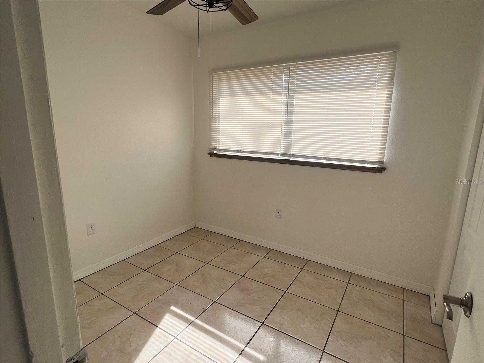 Image 3 of 9 For 3429 Lucerne Terrace