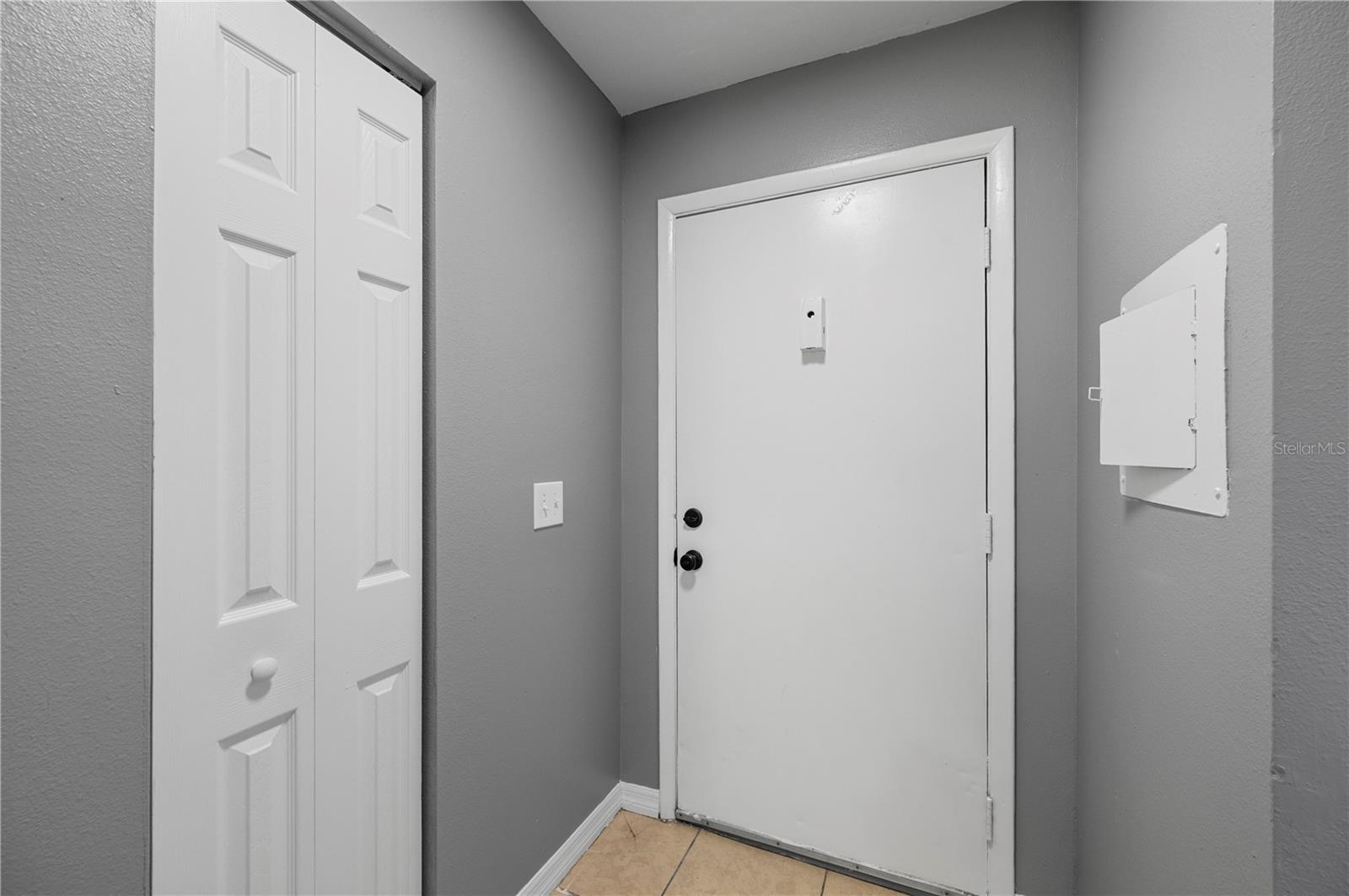 Image 20 of 52 For 1450 Gibson Street