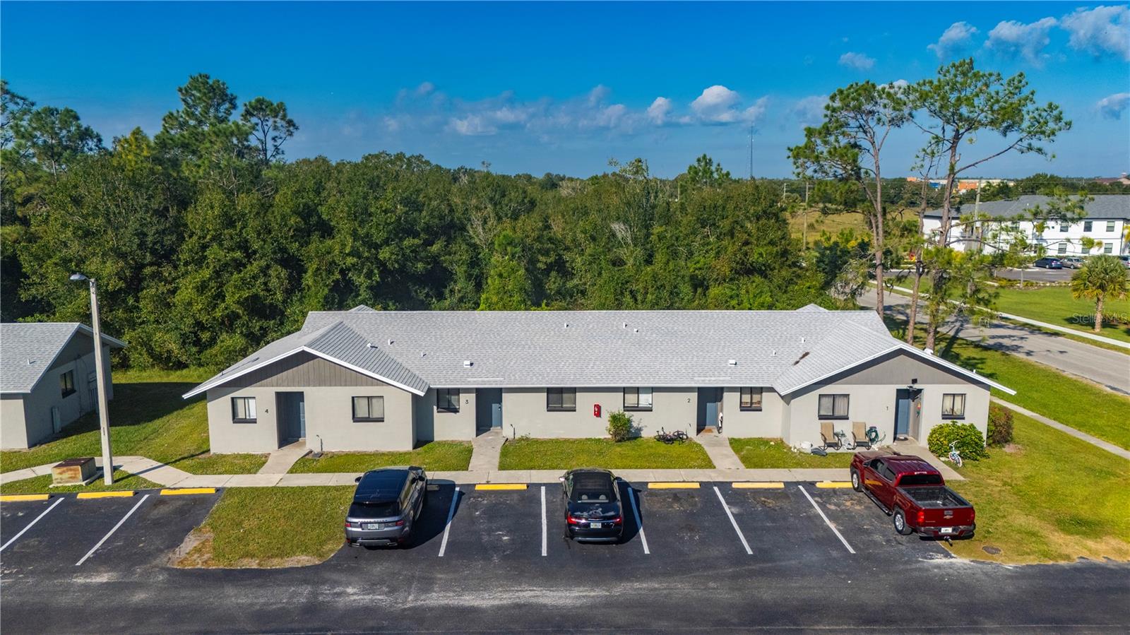 Image 36 of 52 For 1450 Gibson Street