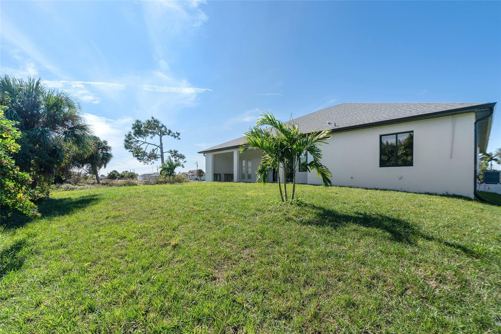 Image 43 of 55 For 210 Tournament Road