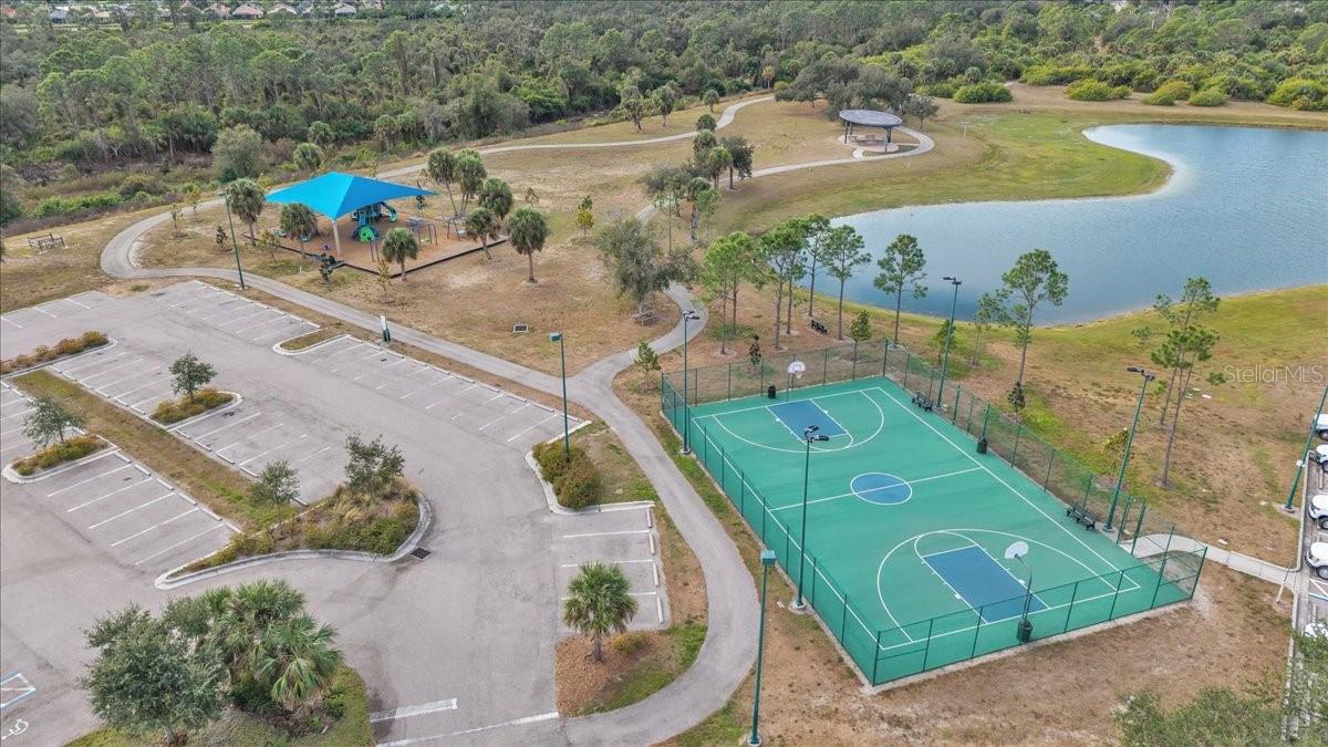 Image 15 of 19 For Rayfield Drive