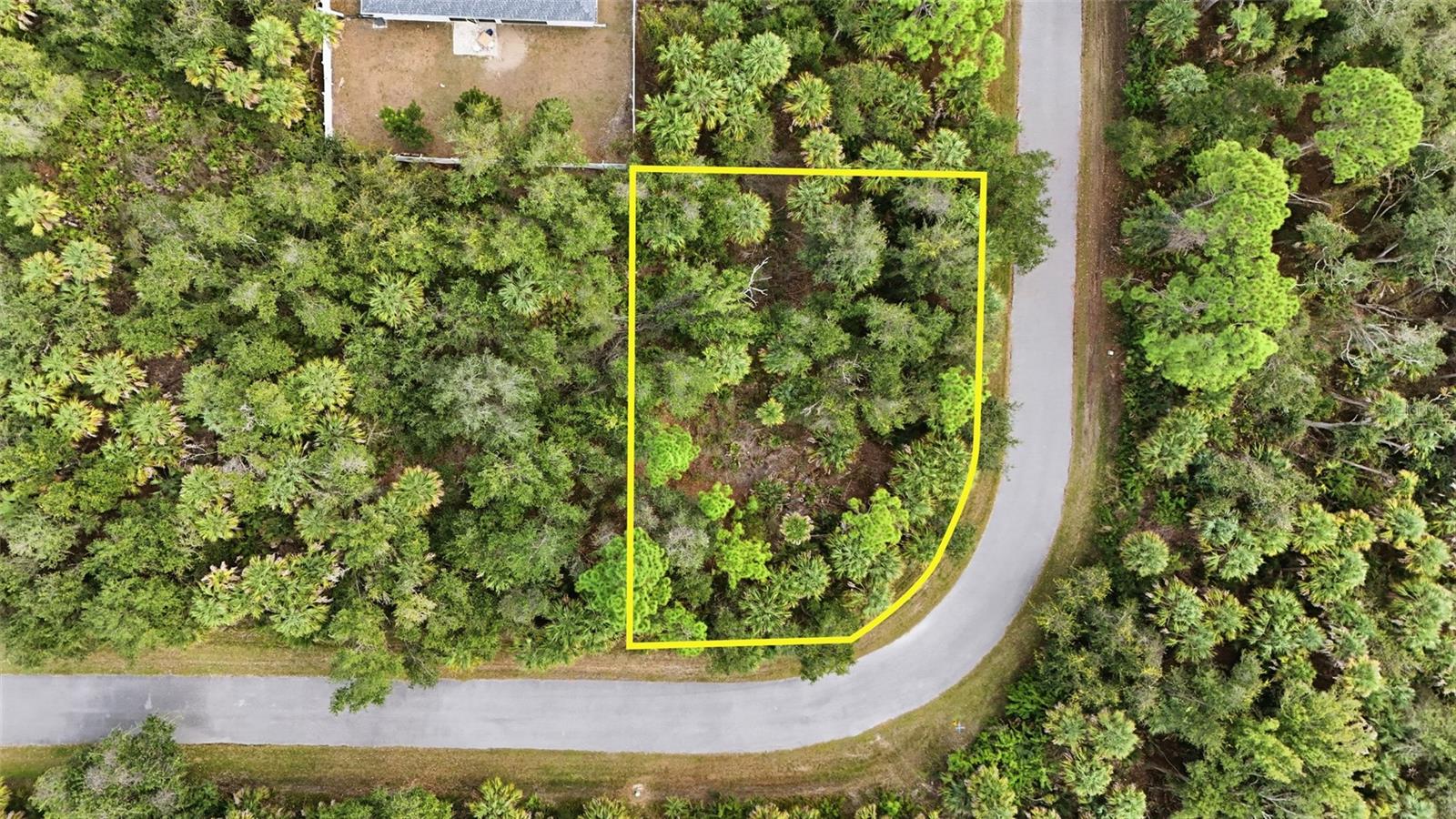 Image 18 of 19 For Rayfield Drive