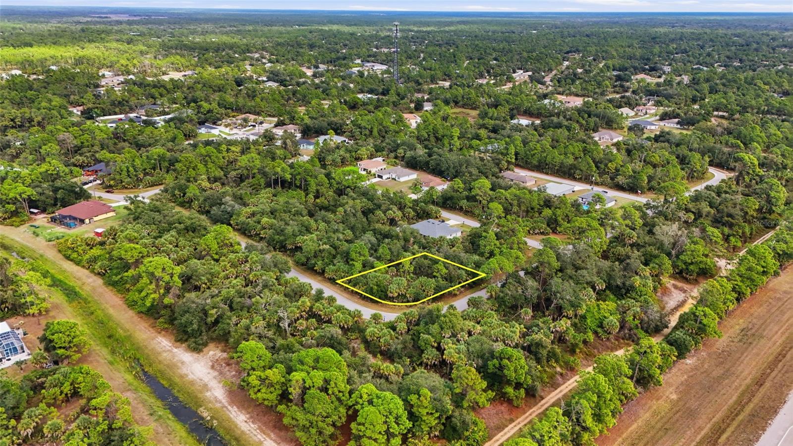 Image 6 of 19 For Rayfield Drive