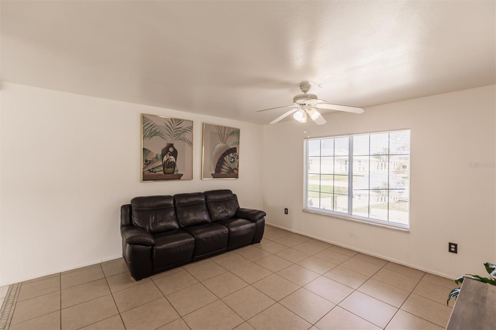 Image 5 of 12 For 18406 Van Nuys Circle