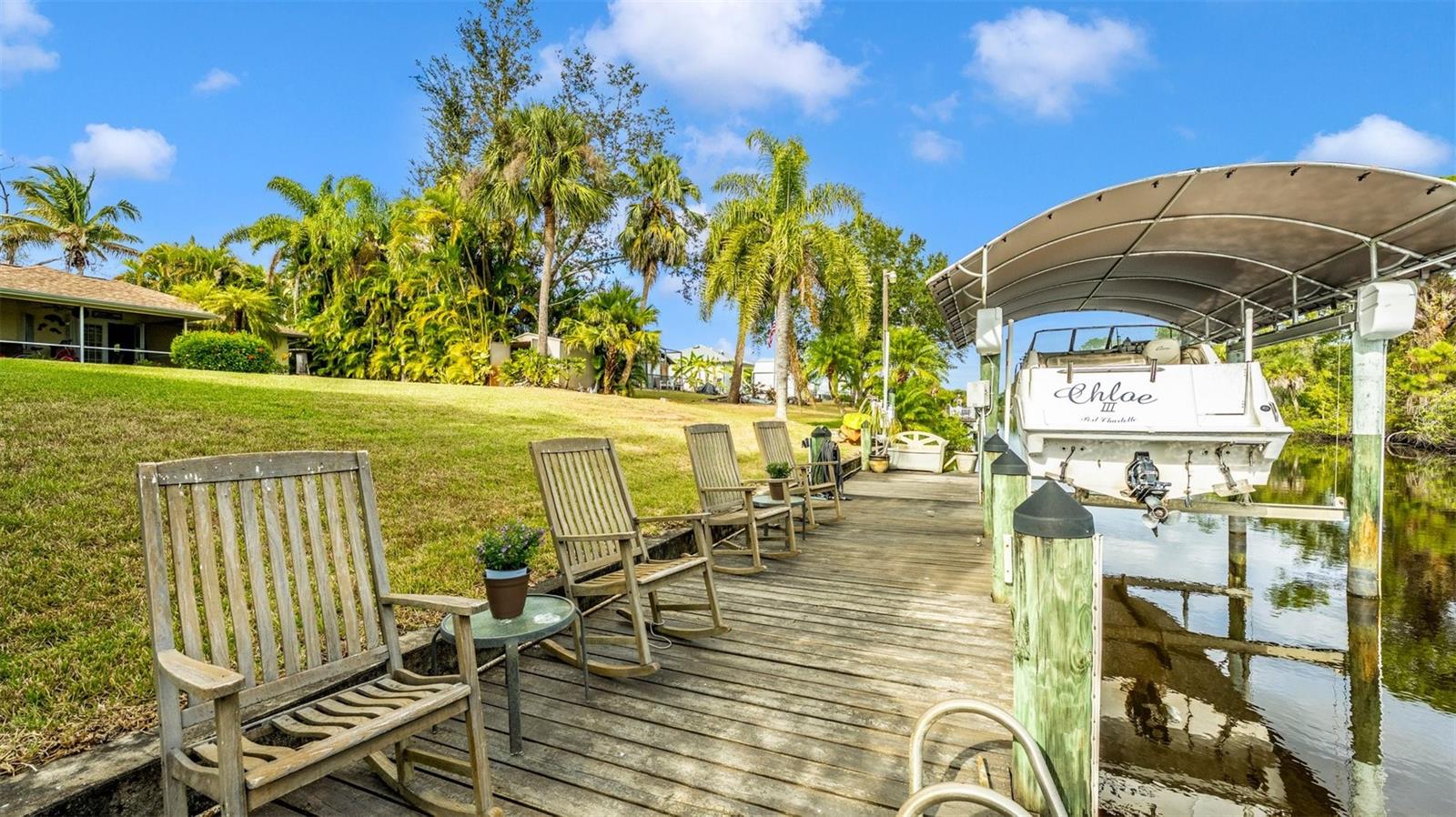 Image 15 of 27 For 552 Mccabe Street