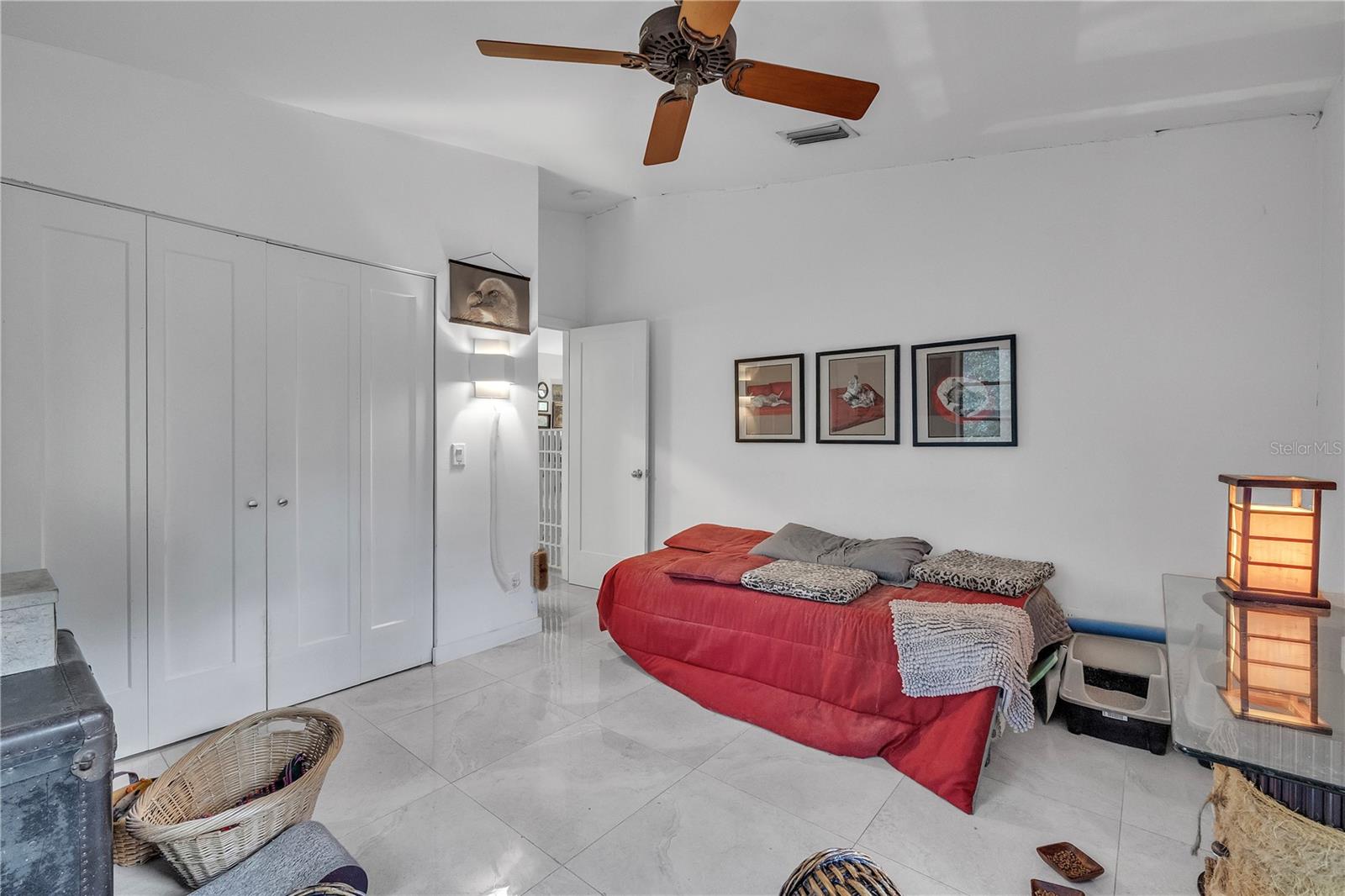 Image 22 of 42 For 8056 Horse Creek Road