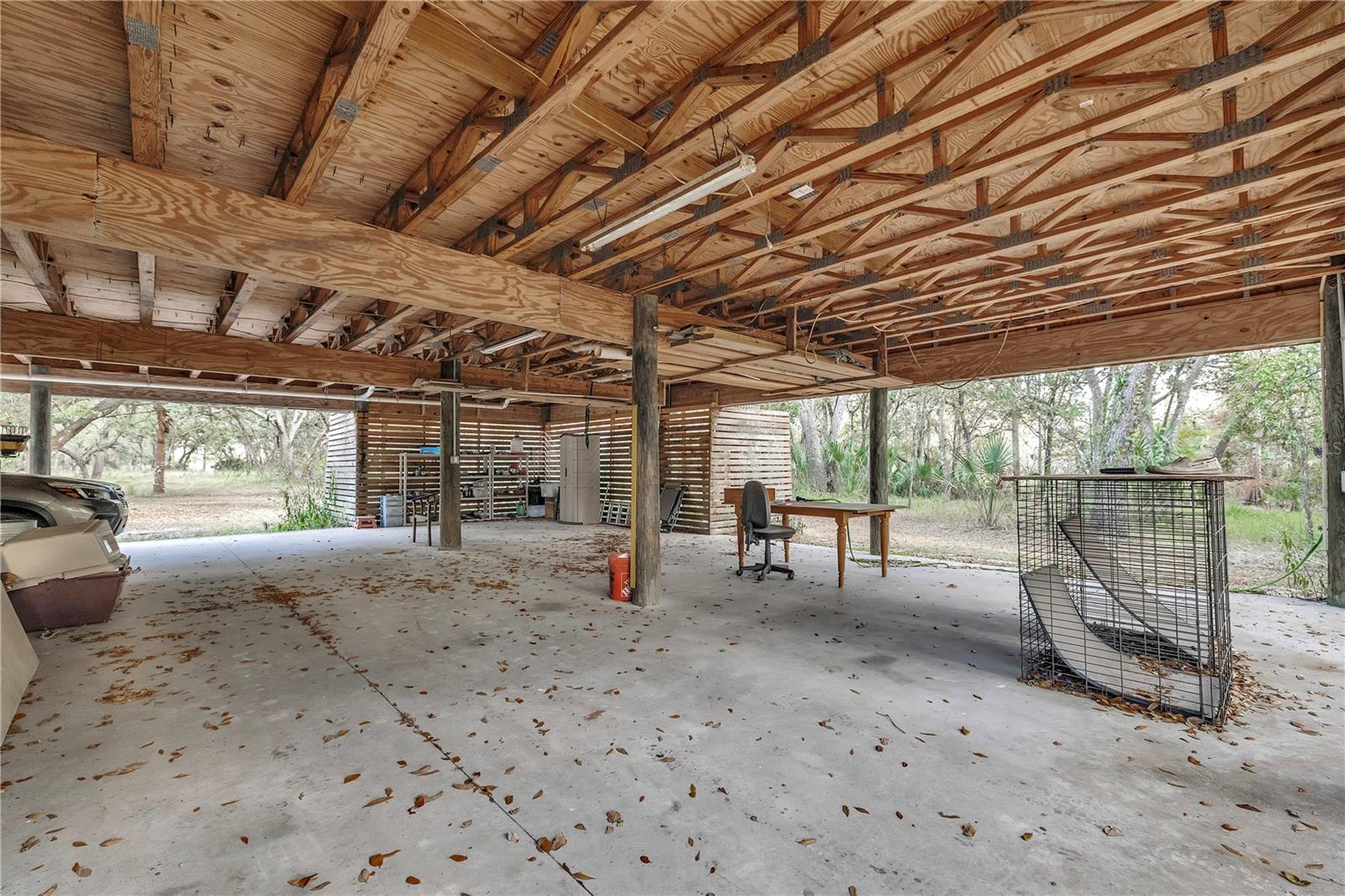 Image 36 of 42 For 8056 Horse Creek Road