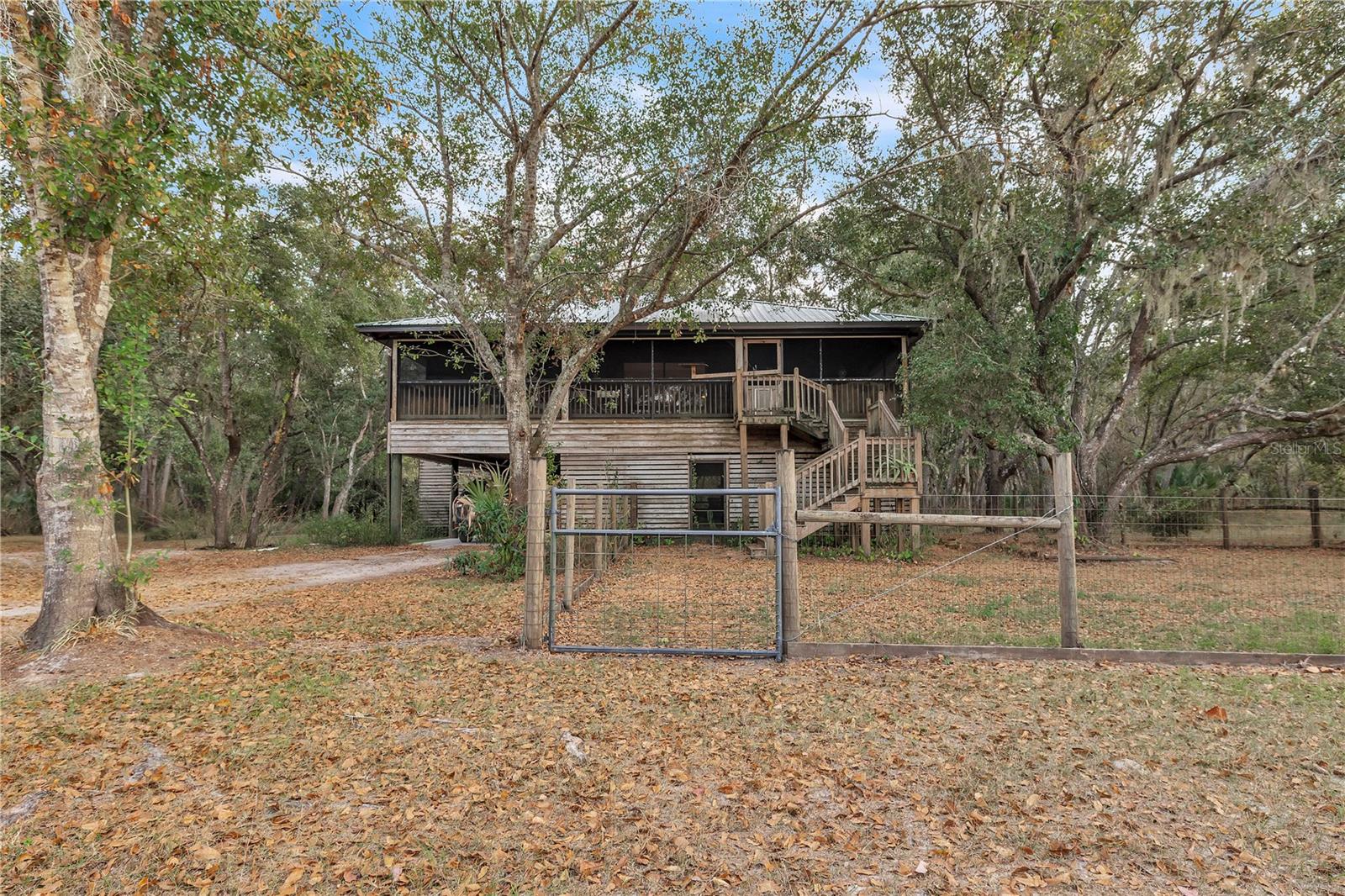 Image 7 of 42 For 8056 Horse Creek Road