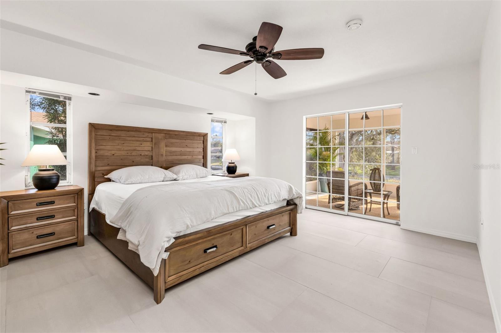 Image 20 of 52 For 730 Lomond Drive