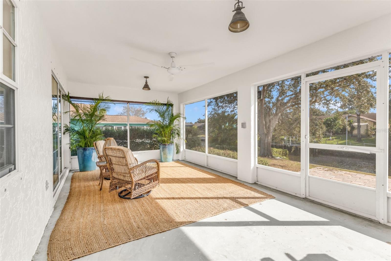 Image 37 of 52 For 730 Lomond Drive