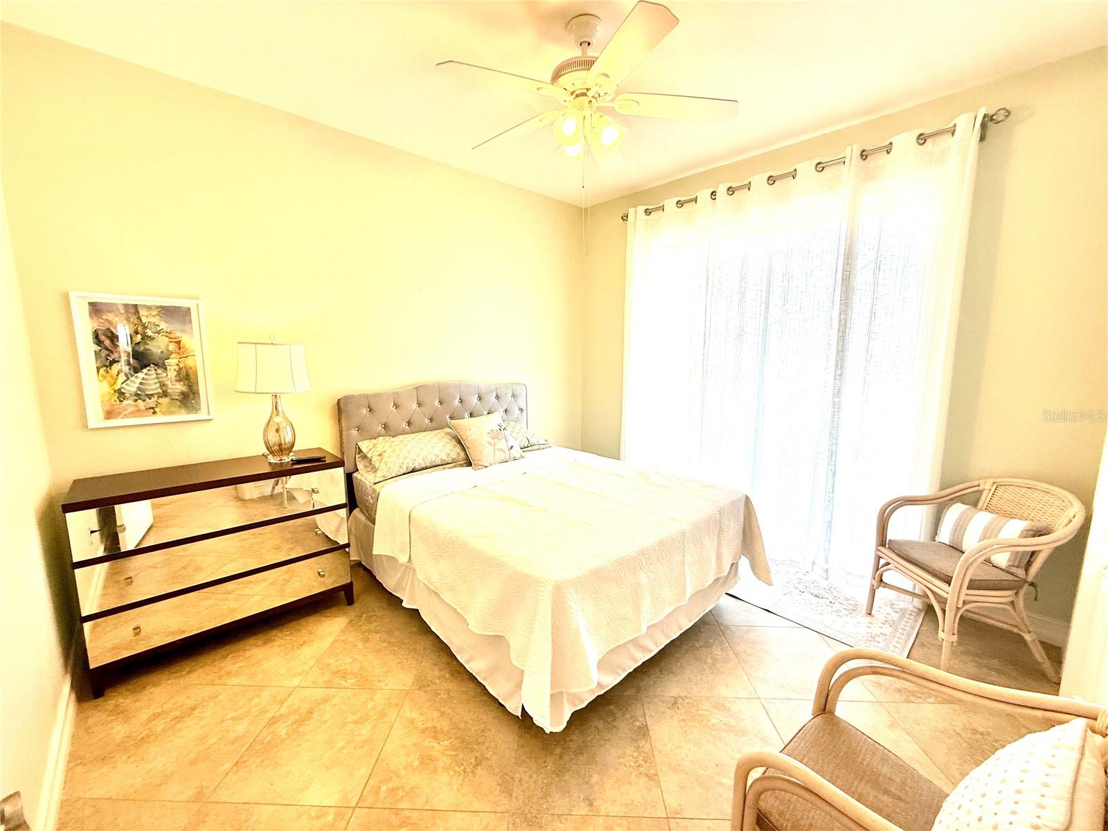 Image 10 of 14 For 2736 Magdalina Drive