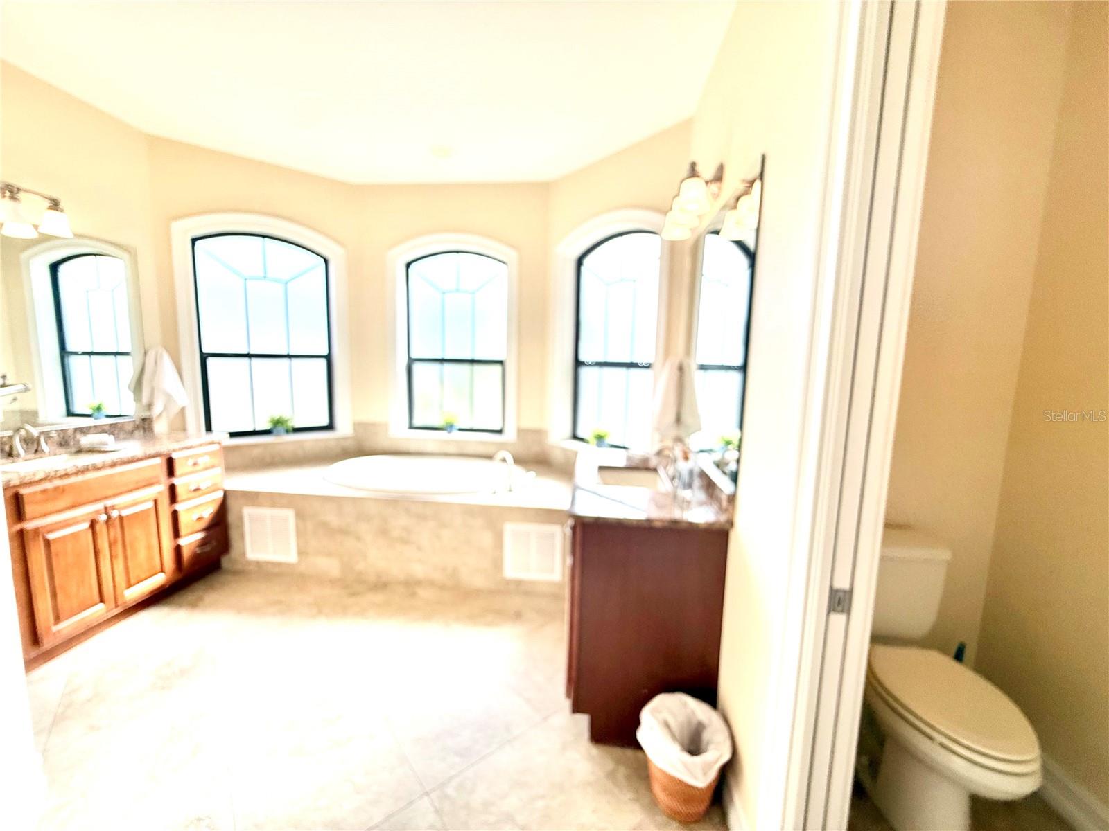 Image 12 of 14 For 2736 Magdalina Drive