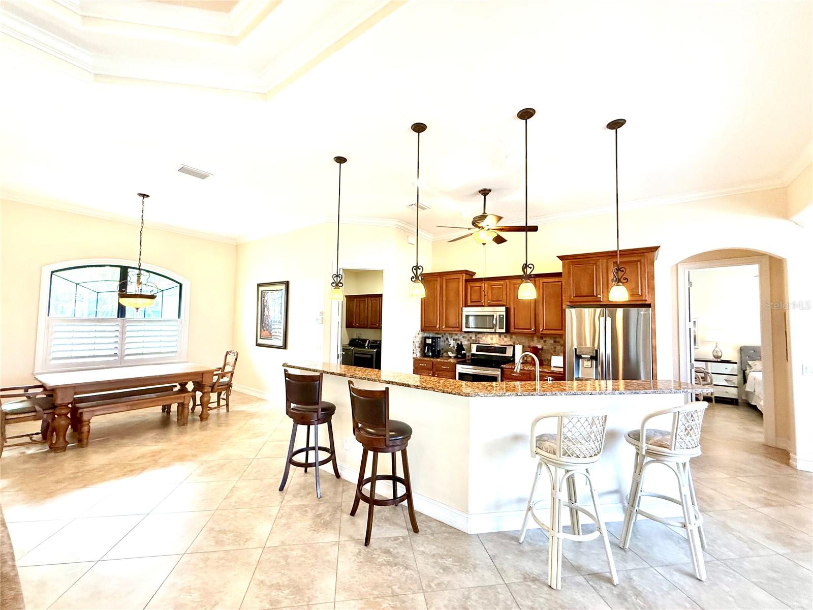 Image 8 of 14 For 2736 Magdalina Drive