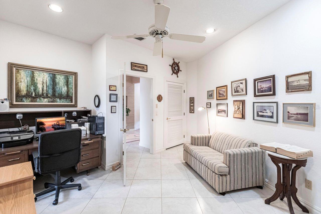 Image 37 of 80 For 2856 Deborah Drive