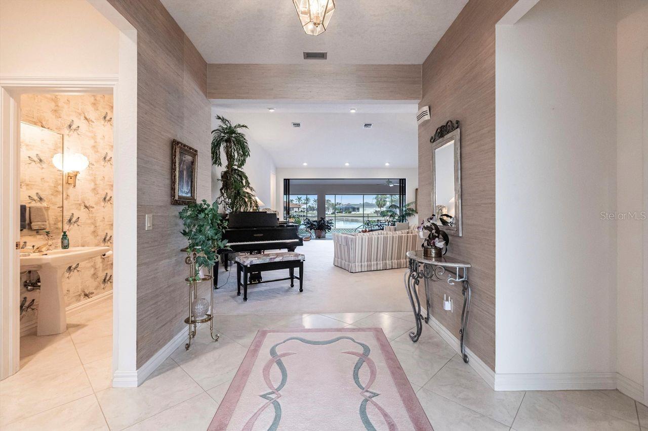 Image 6 of 80 For 2856 Deborah Drive