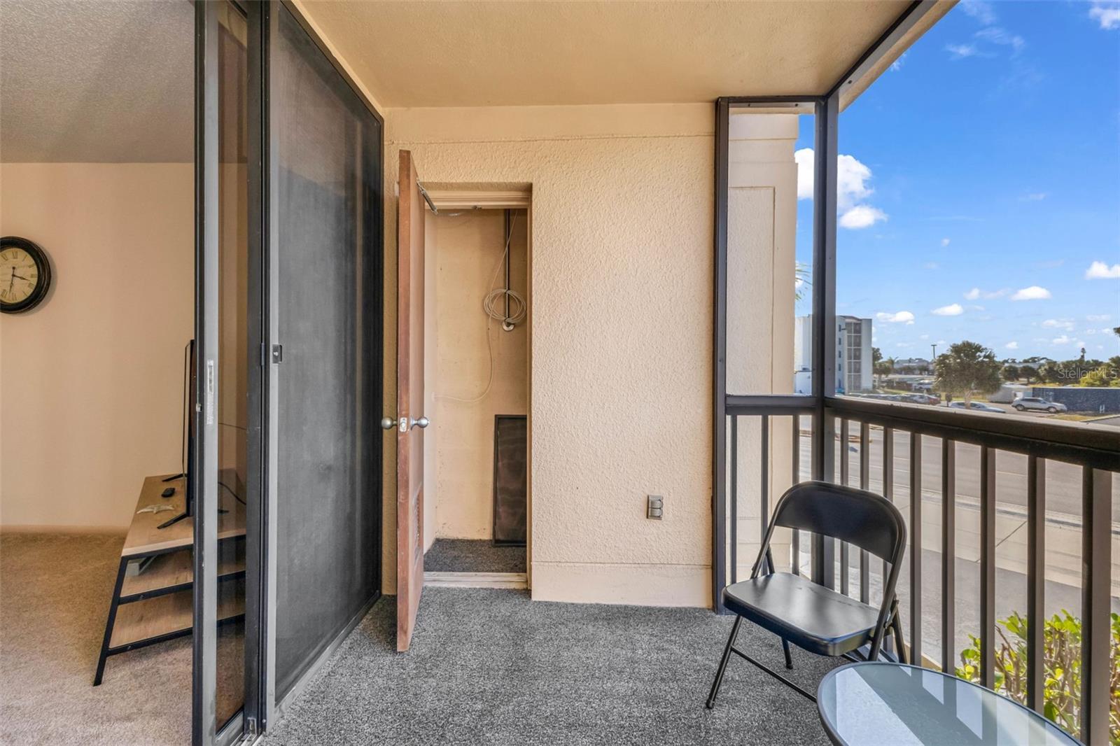 Image 17 of 48 For 21405 Olean Boulevard 208