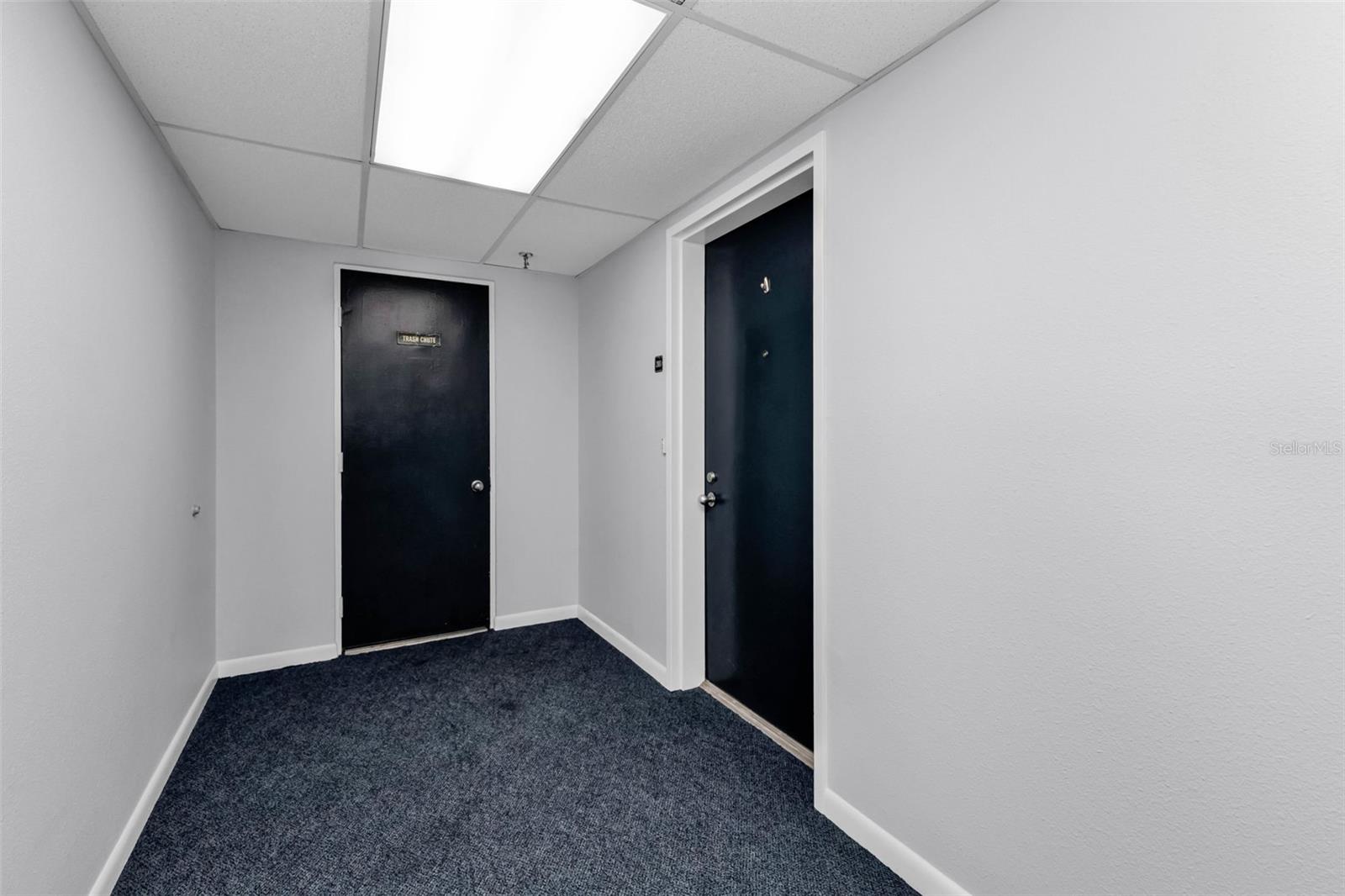 Image 8 of 48 For 21405 Olean Boulevard 208