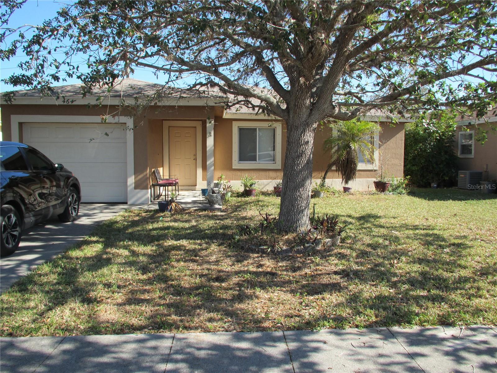 Listing Details for 464 Hippel Street, PORT CHARLOTTE, FL 33954