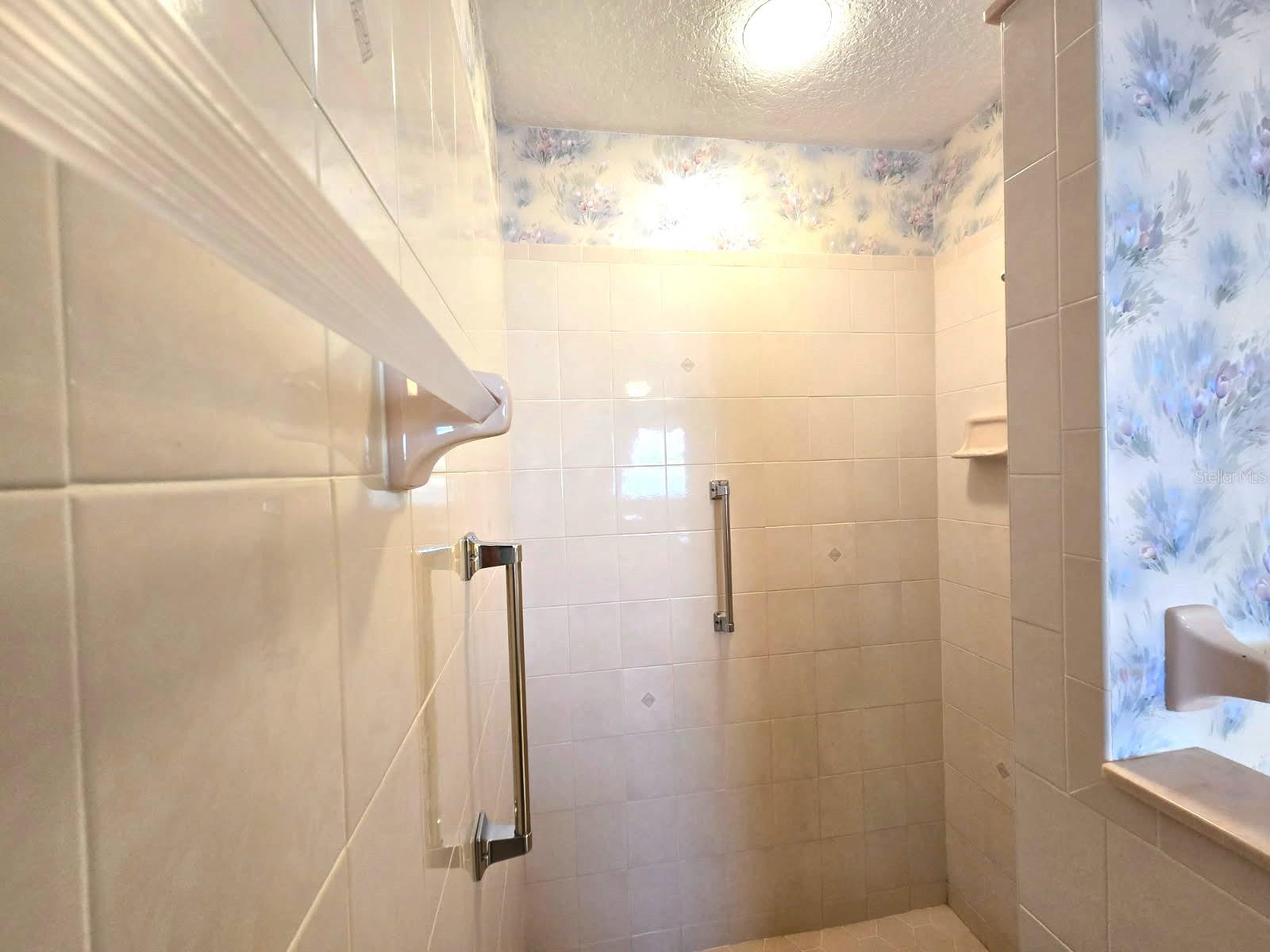 Image 10 of 39 For 25170 Obelisk Court