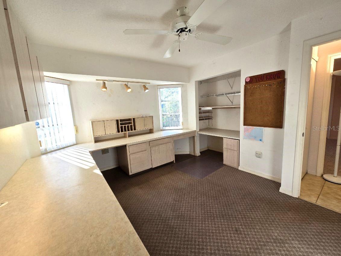 Image 19 of 39 For 25170 Obelisk Court