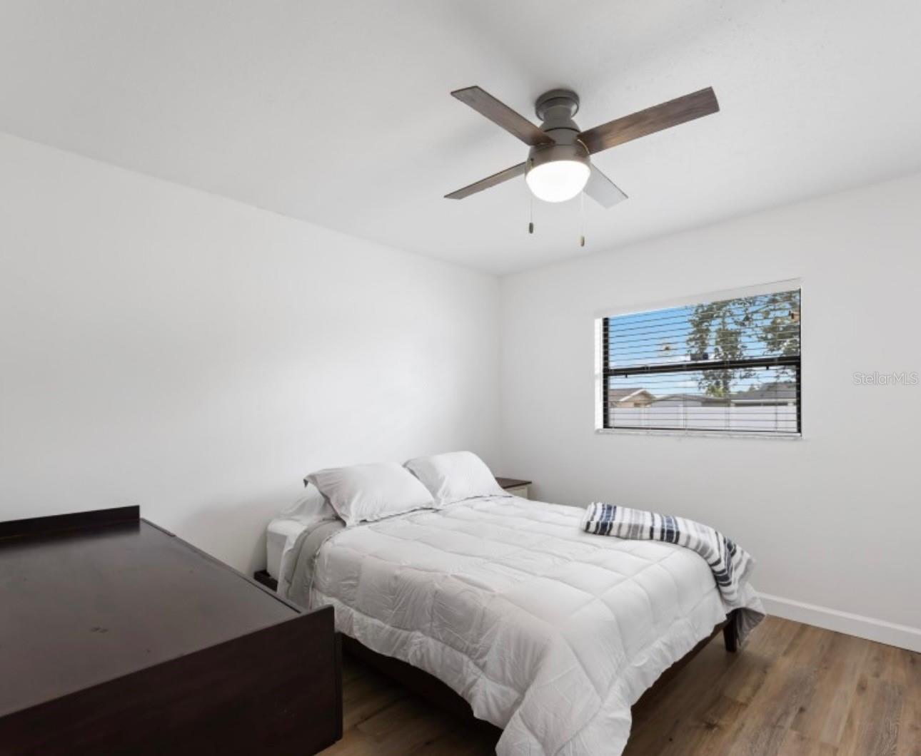 Image 6 of 24 For 1236 Fleetwood Drive Nw