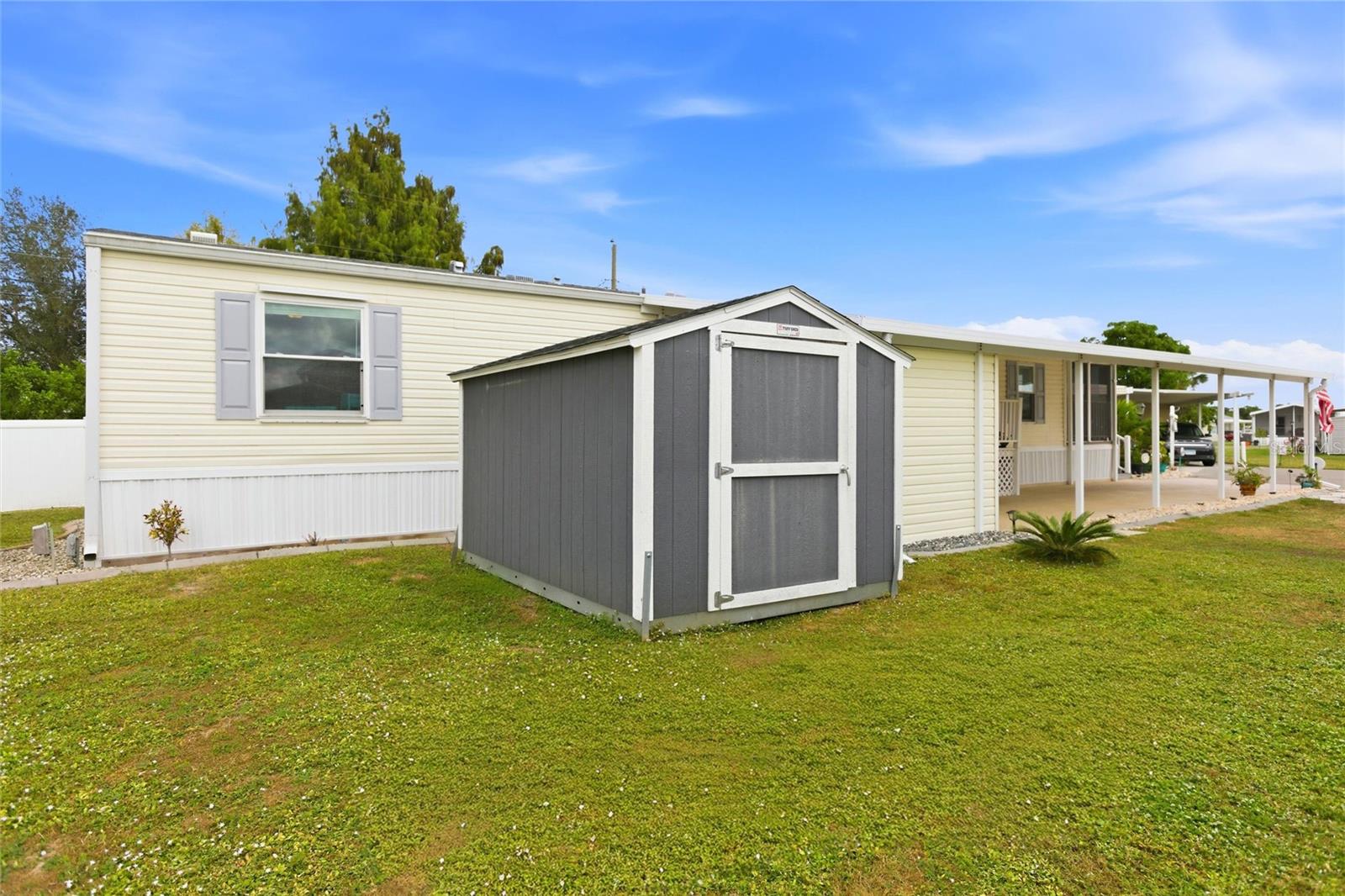 Image 36 of 56 For 15 Cardinal B15