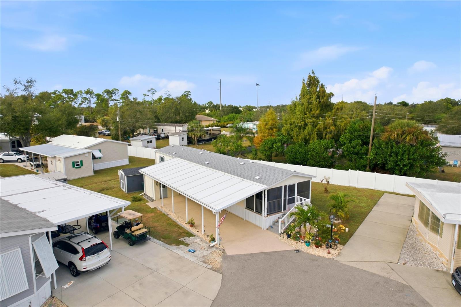 Image 38 of 56 For 15 Cardinal B15