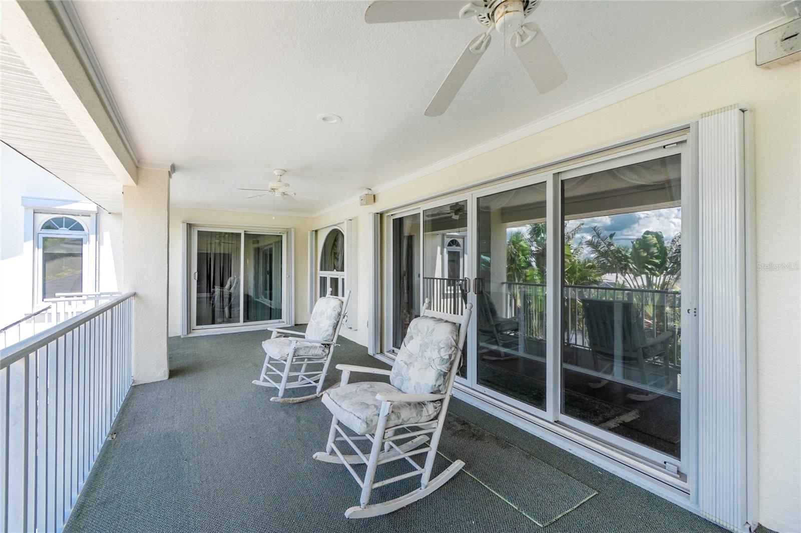 Image 81 of 100 For 202 George Road Se