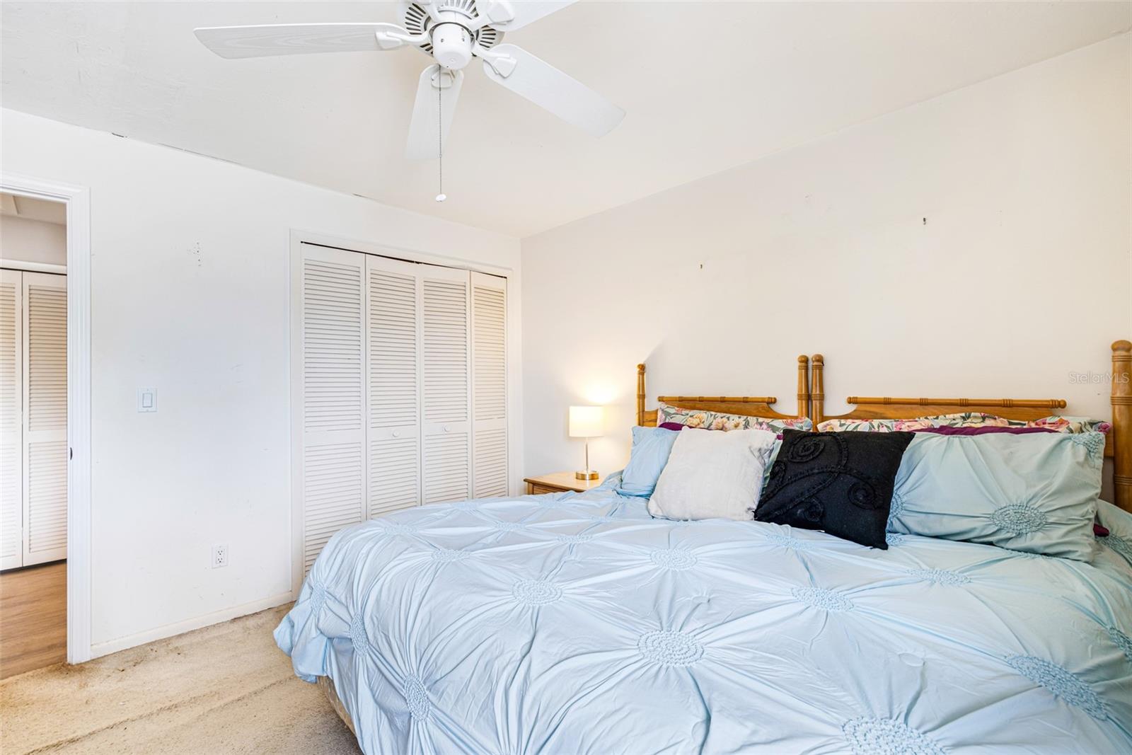 Image 24 of 39 For 17025 Golfside Circle 303