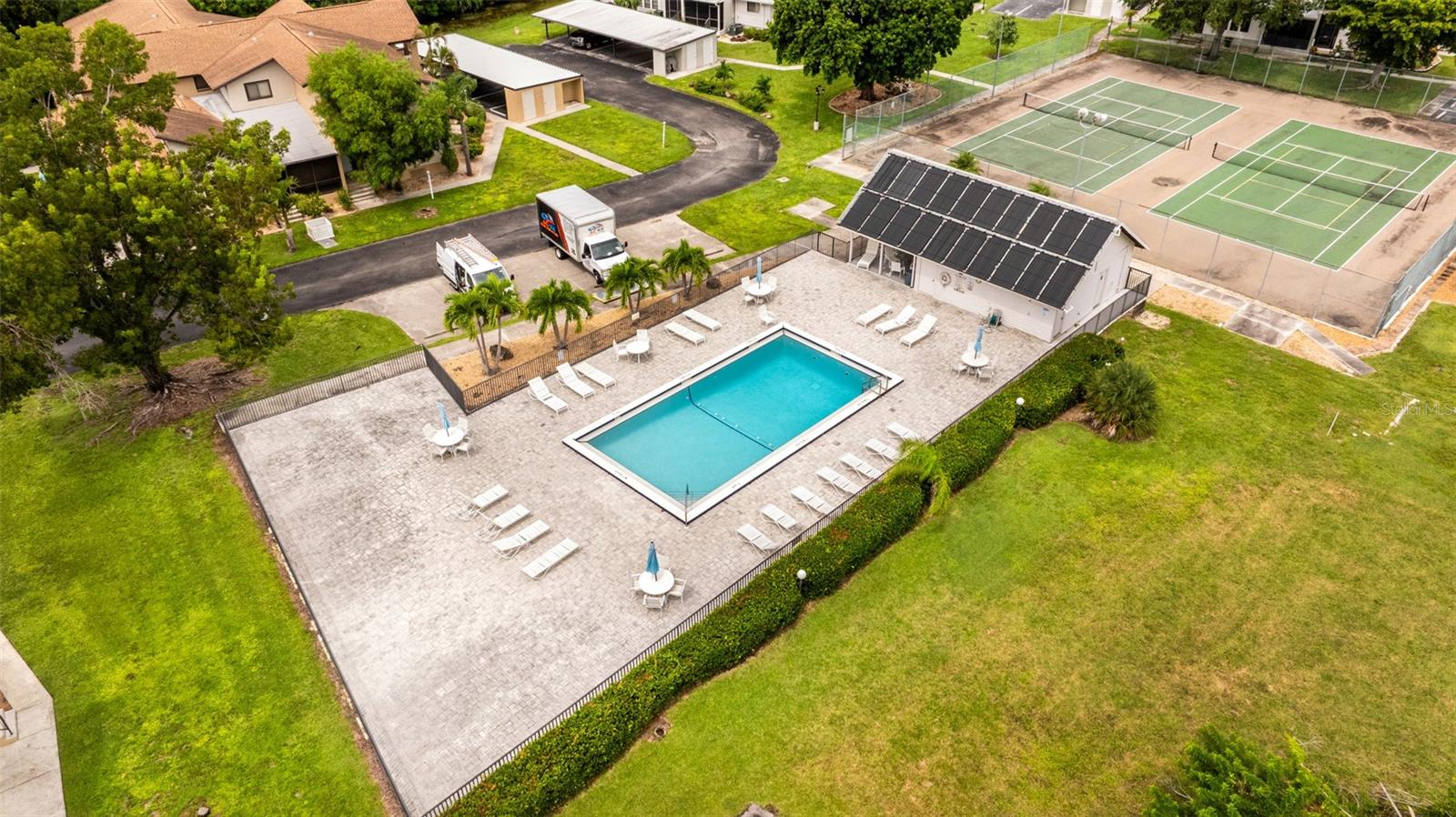 Image 38 of 39 For 17025 Golfside Circle 303