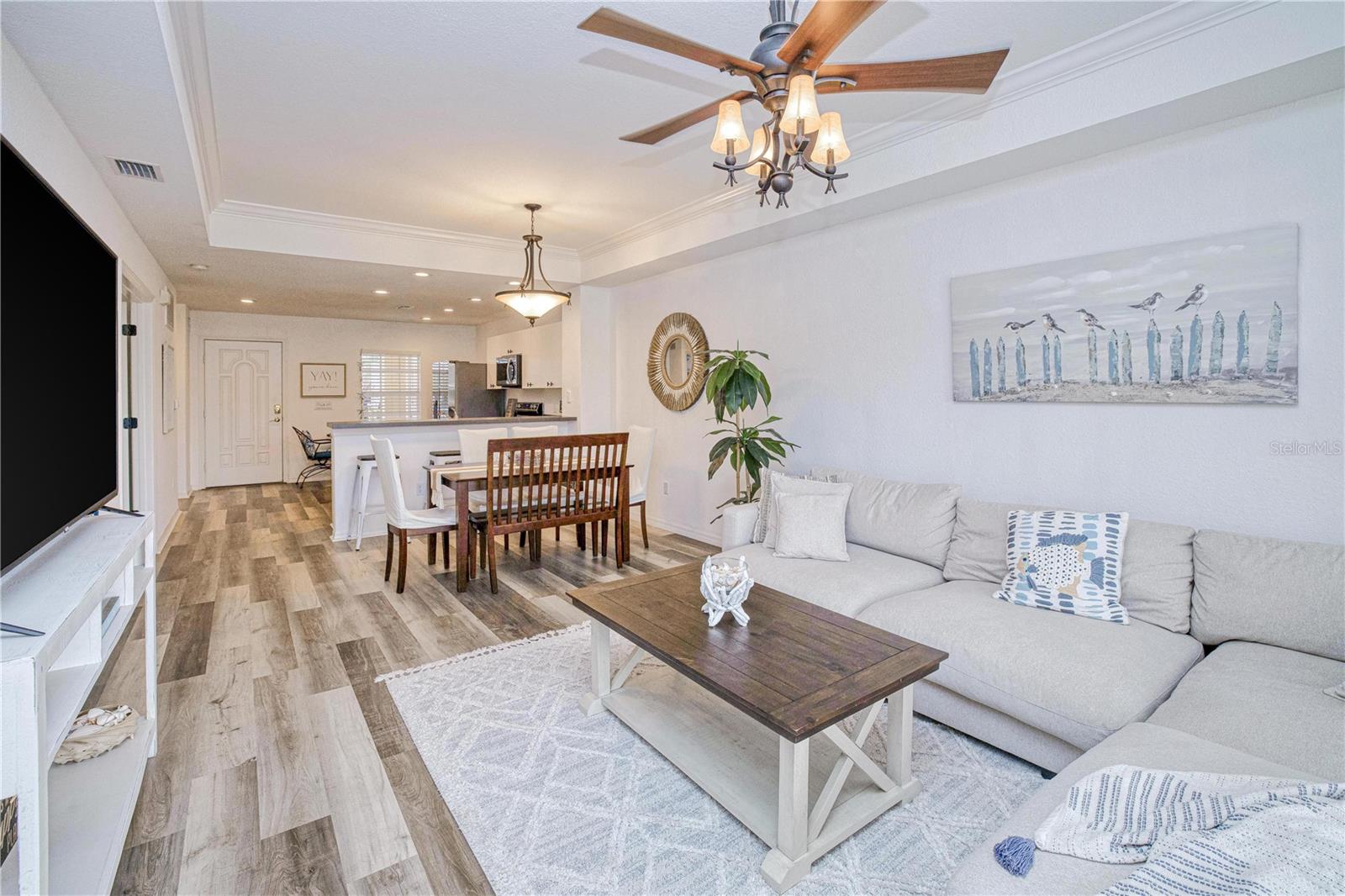 Image 12 of 46 For 1255 Saxony Circle 4106