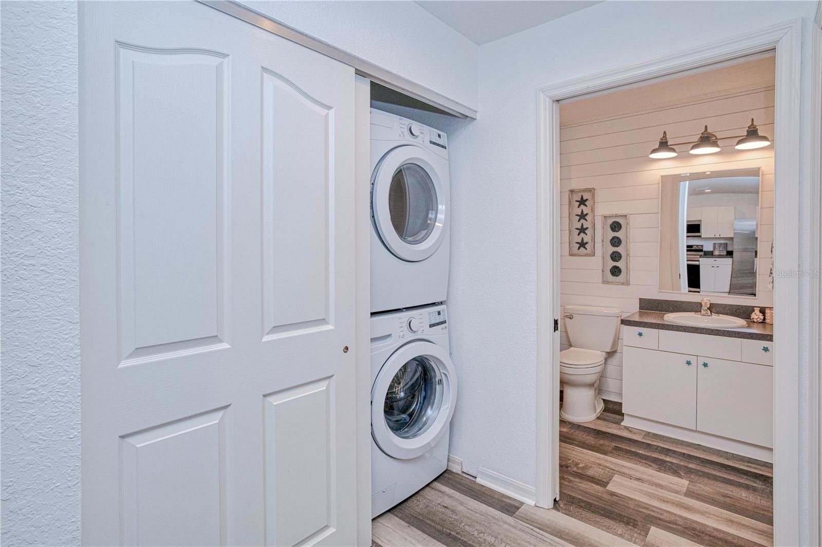 Image 20 of 46 For 1255 Saxony Circle 4106