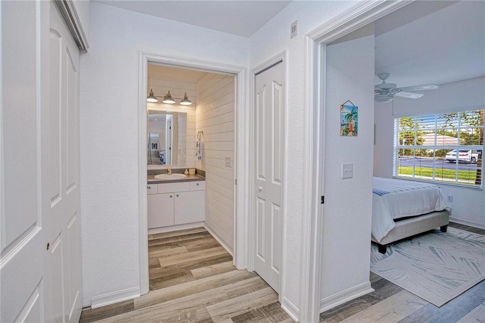 Image 21 of 46 For 1255 Saxony Circle 4106