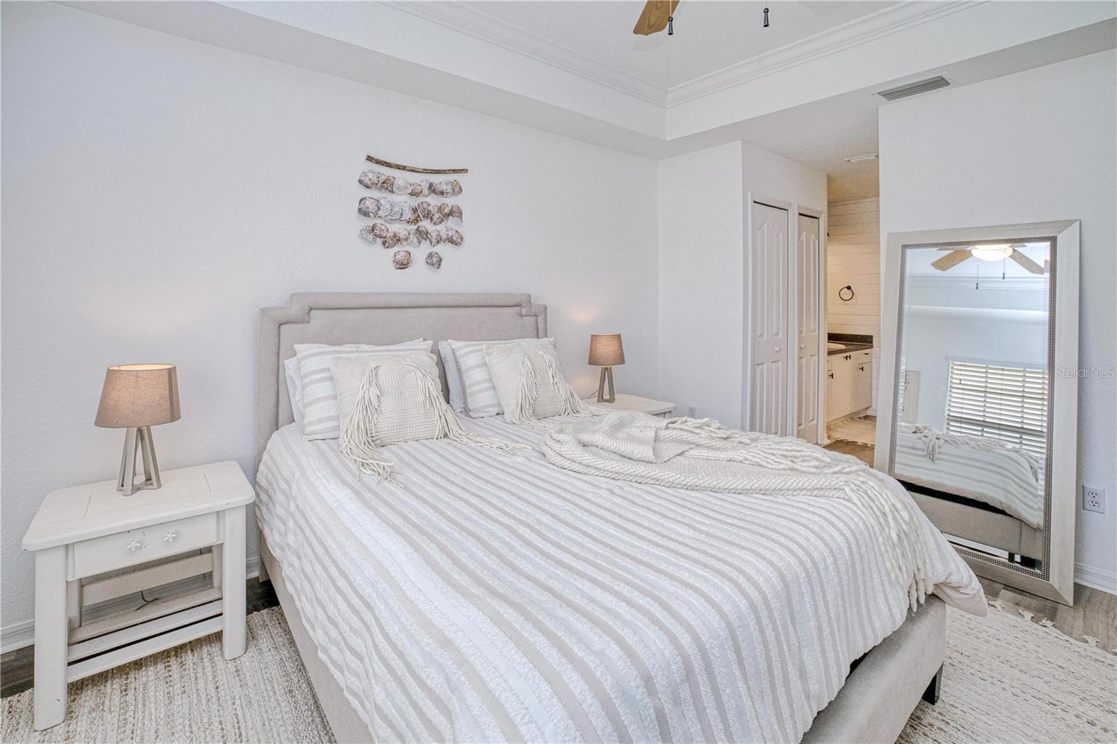 Image 27 of 46 For 1255 Saxony Circle 4106