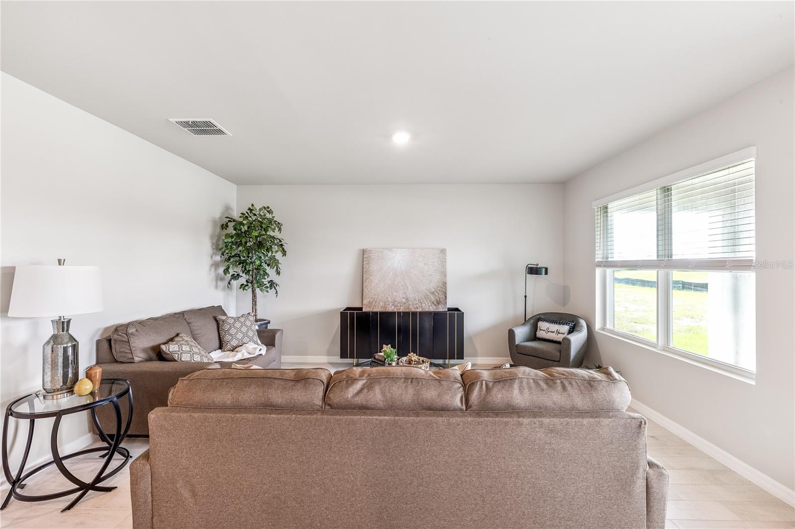 Image 5 of 21 For 9492 Turtle Grass Circle