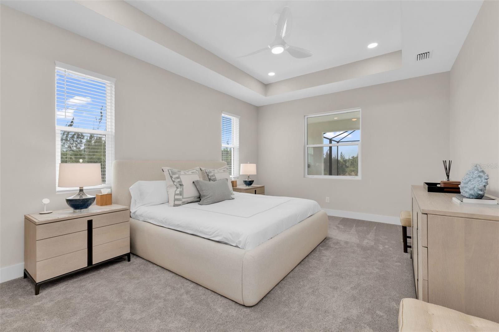 Image 11 of 64 For 8086 Clyde Circle