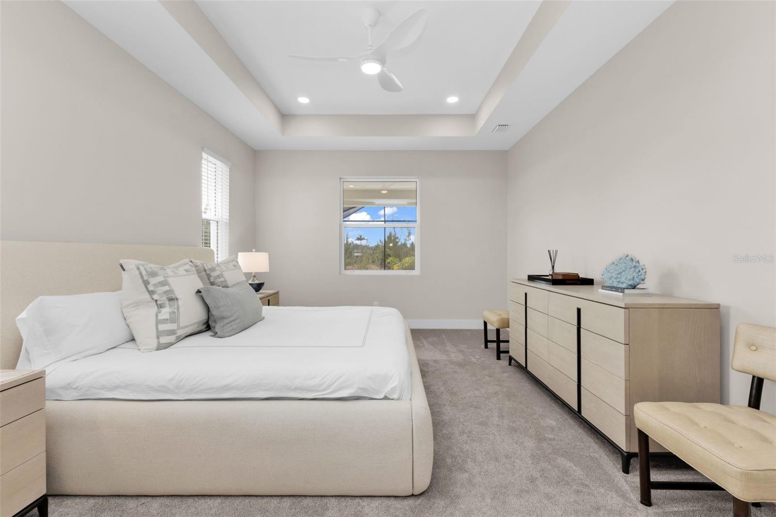 Image 12 of 64 For 8086 Clyde Circle