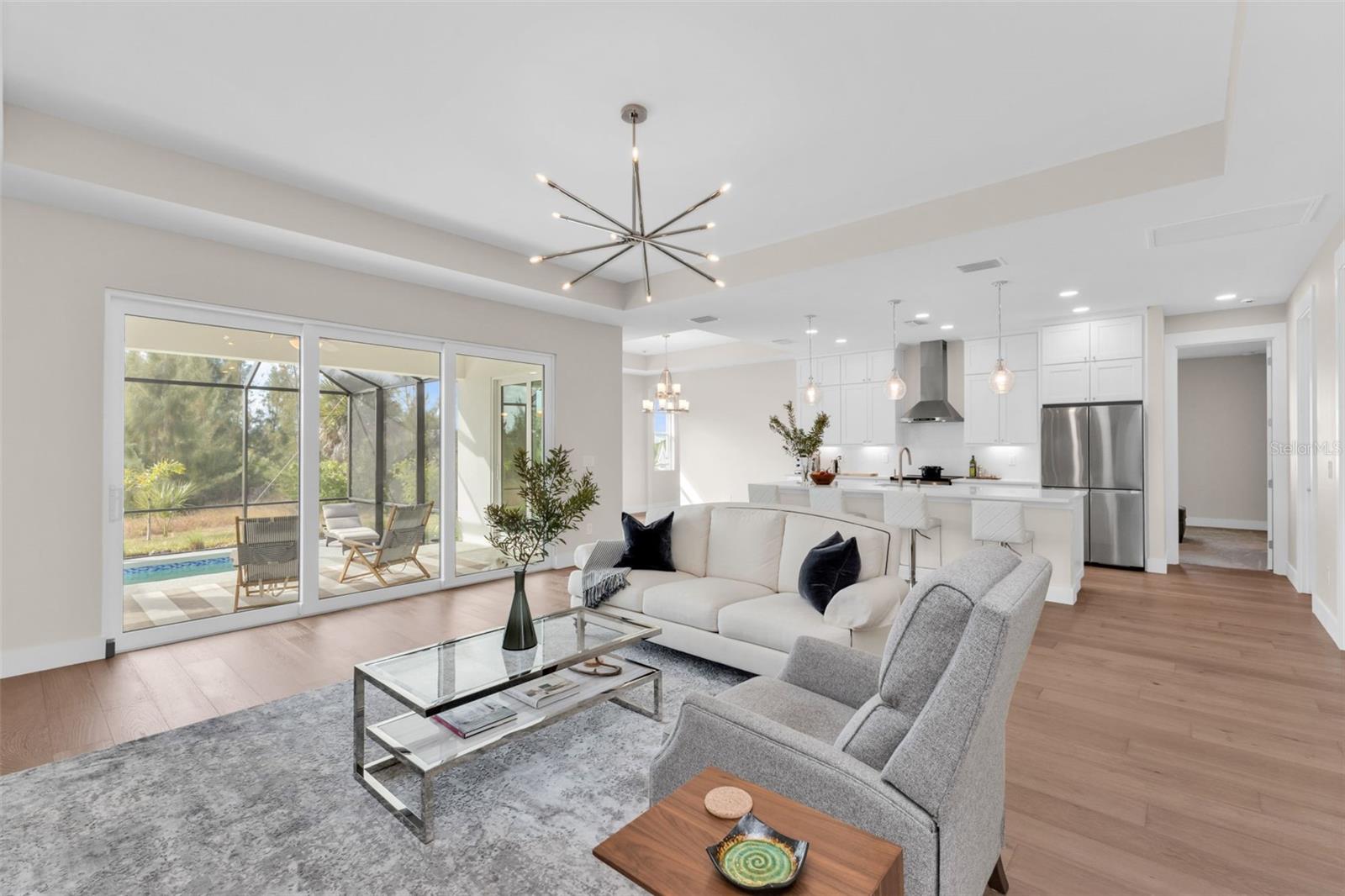 Image 22 of 64 For 8086 Clyde Circle