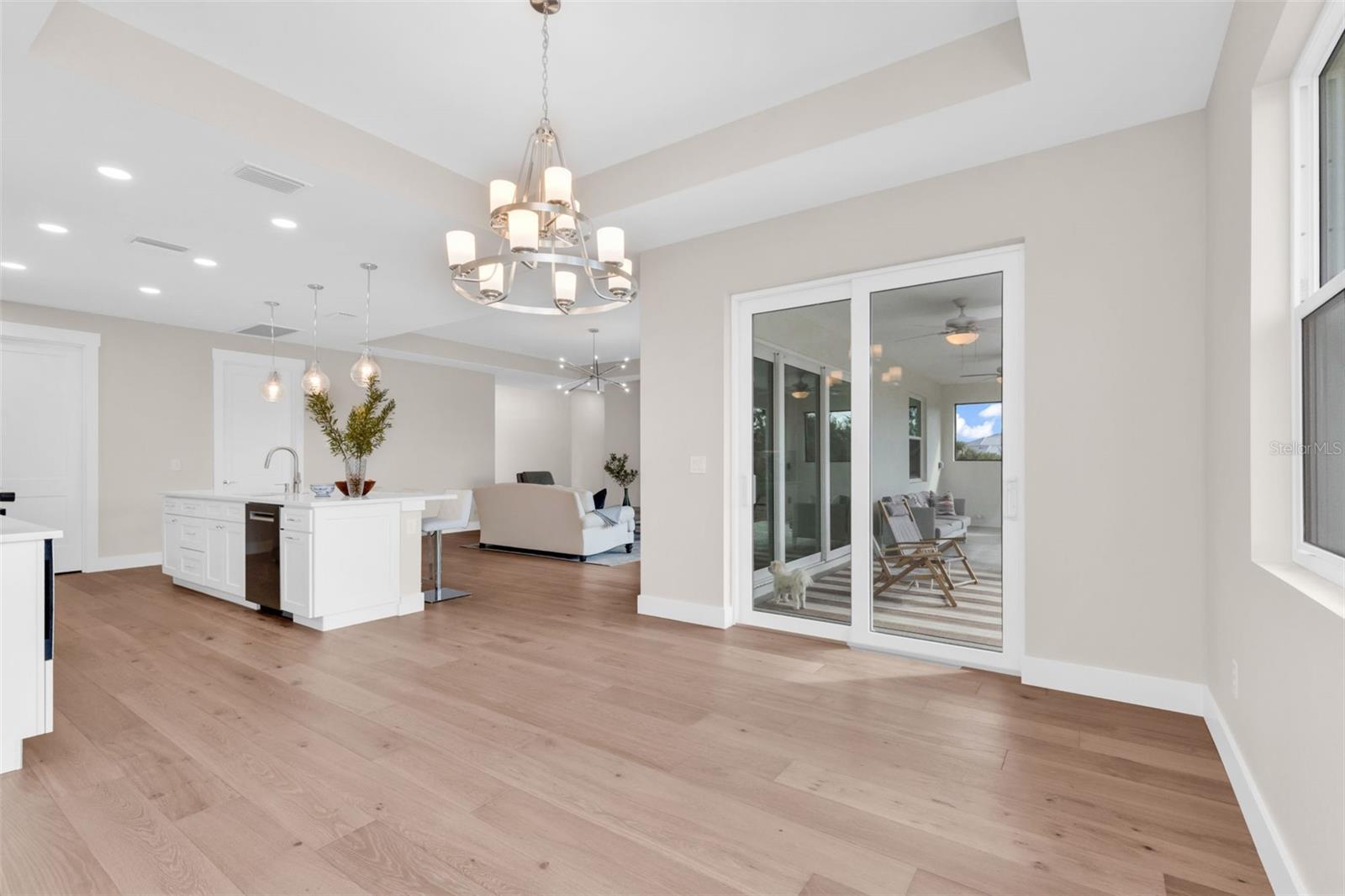 Image 32 of 64 For 8086 Clyde Circle