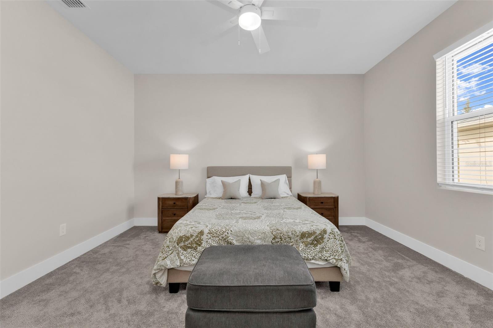 Image 34 of 64 For 8086 Clyde Circle