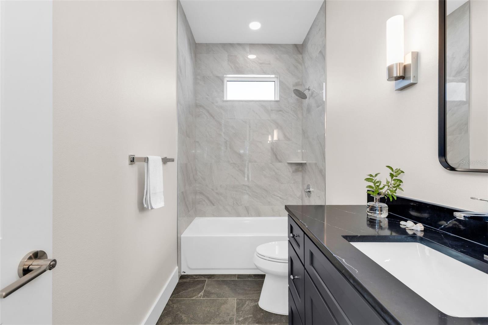 Image 38 of 64 For 8086 Clyde Circle