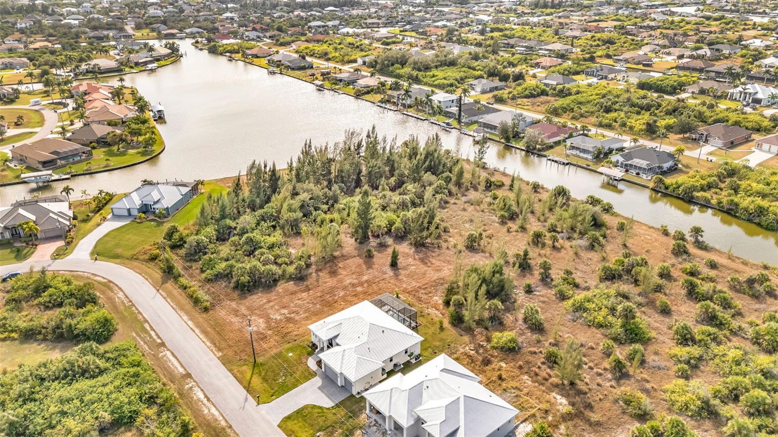 Image 61 of 64 For 8086 Clyde Circle