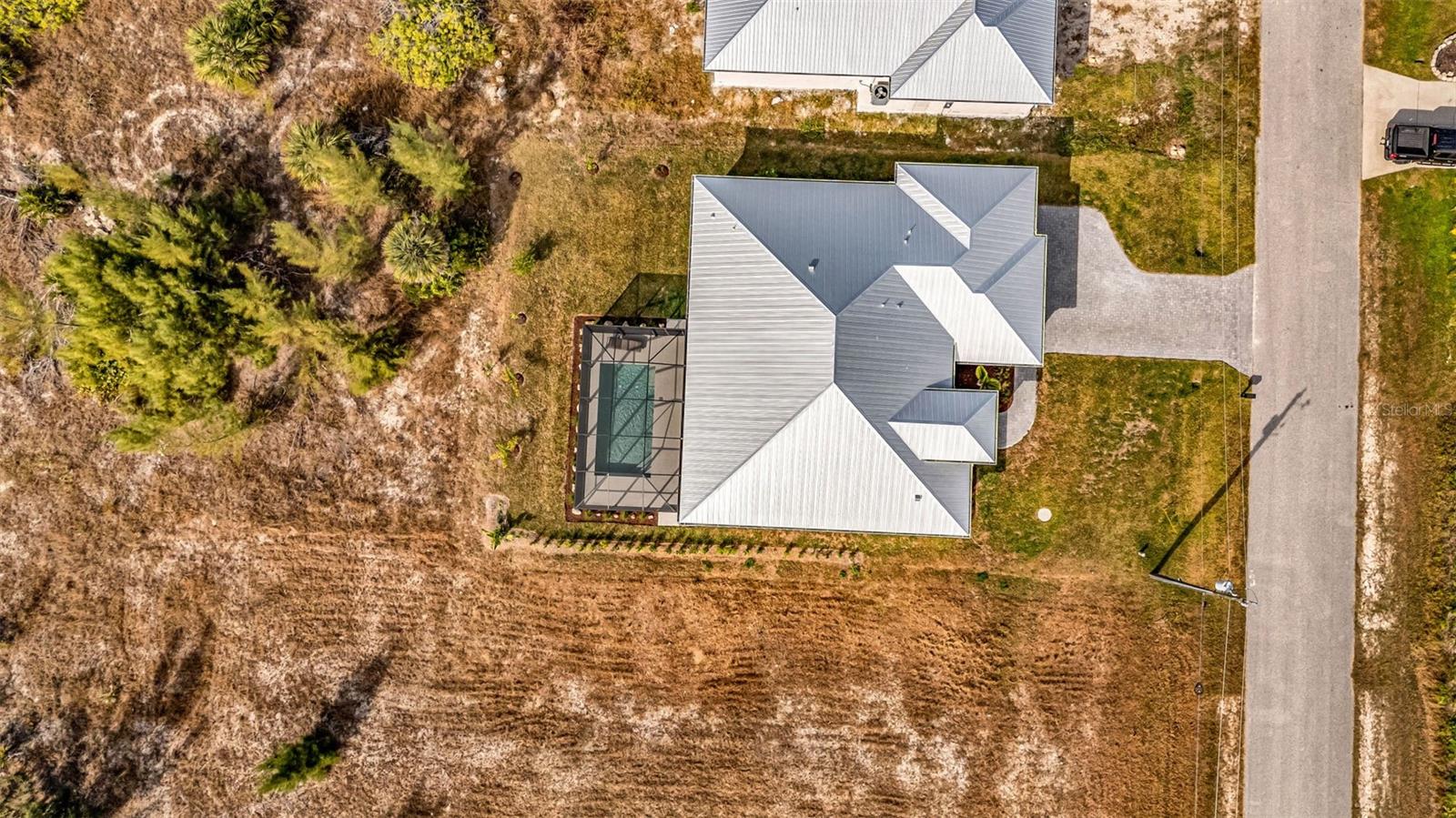 Image 64 of 64 For 8086 Clyde Circle