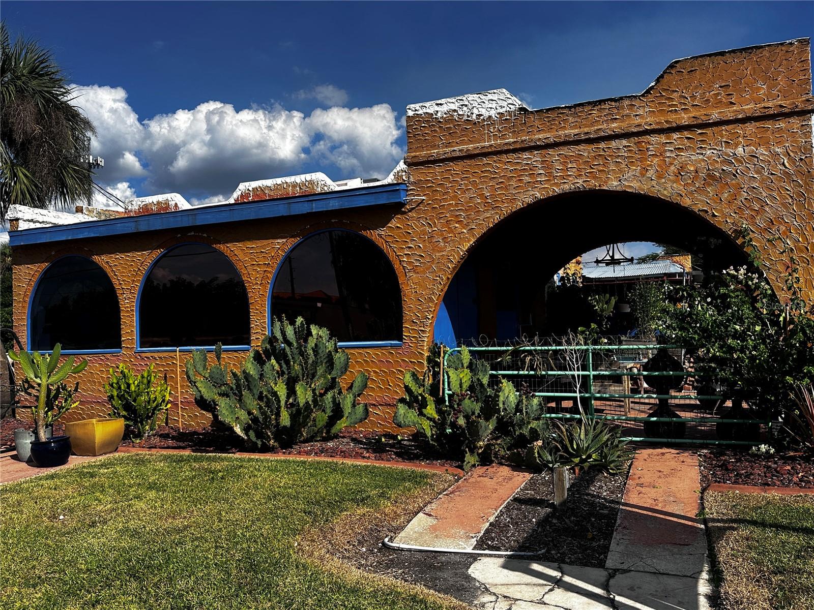 Image 4 of 19 For 6188 Elliott Street