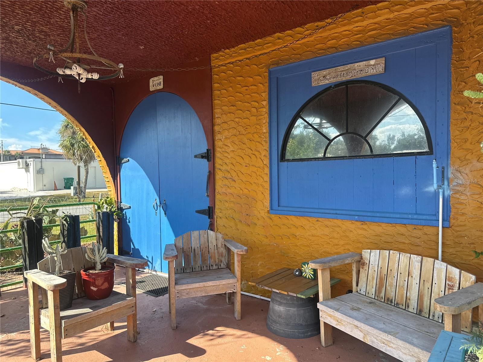 Image 5 of 19 For 6188 Elliott Street