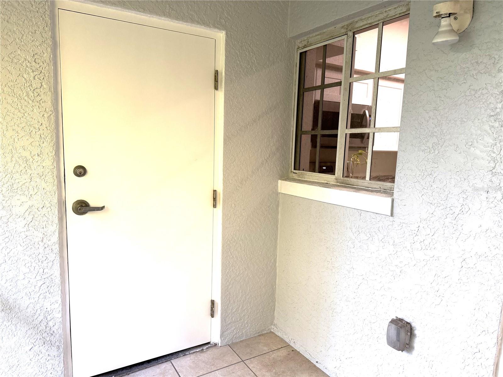 Image 14 of 37 For 8423 Bernwood Cove Loop 410